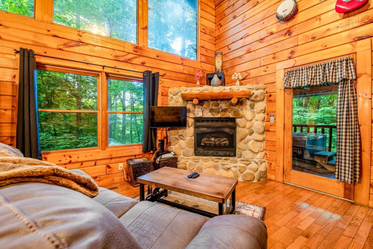 Sweet Fantasy Villa Sevierville Exterior photo